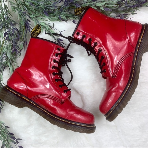 red combat boots womens